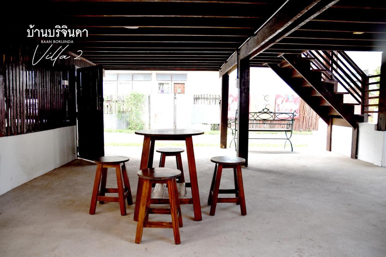 วิลล่า Lanna House In Old Borijinda 2 *